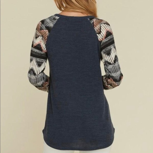 Aztec Raglan Sweater - Picture 2 of 2